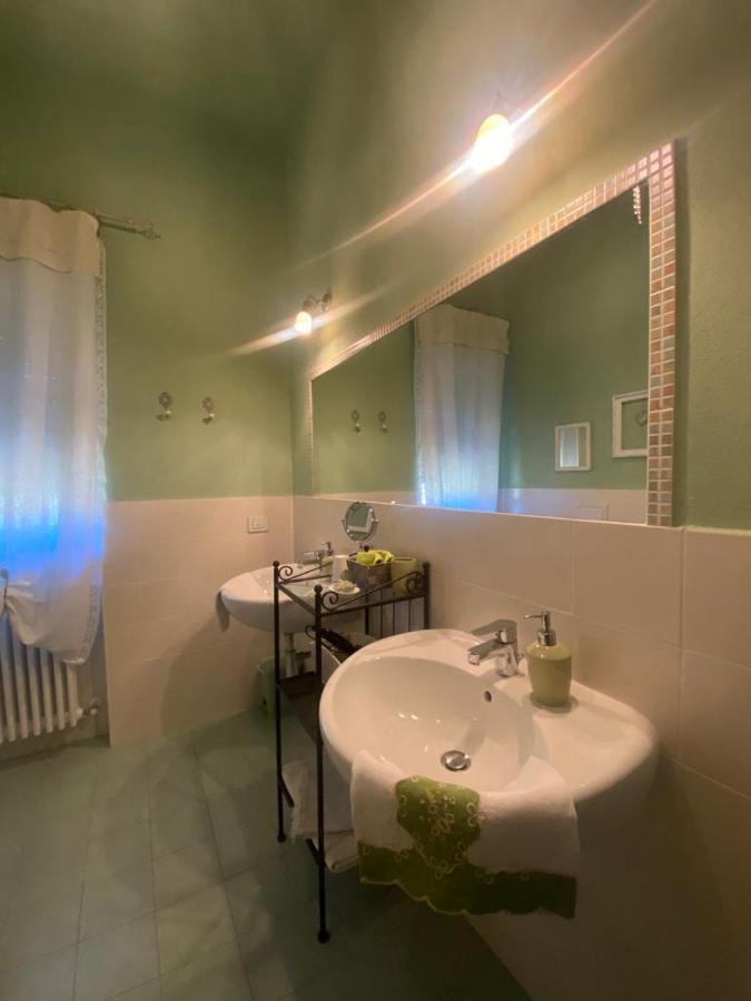 Bed & Breakfast Cascina Beatrice Rodello Exteriör bild